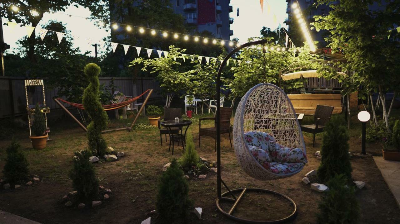 Lazika Hotel Sugdidi Eksteriør billede